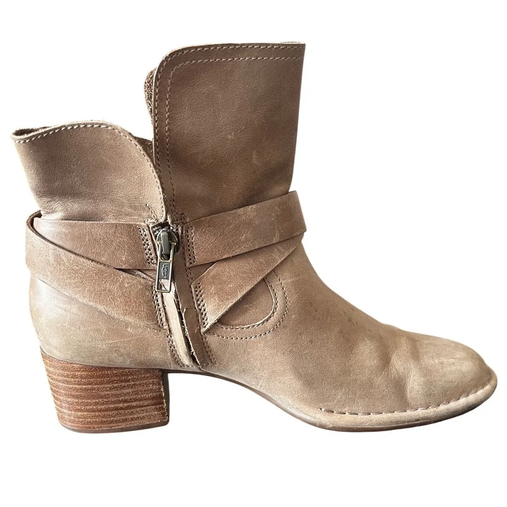 UGG Tan Suede Leather Ankle Boots Women's Size 9.5 Western Buckle Heel